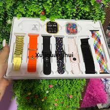 i20 Ultra Max Smart Watch 10-in-1 Set with Earbuds